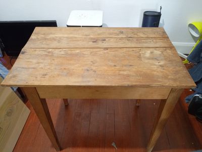 Copie d'un plateau de table ancienne